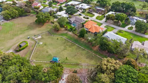 View/Area - 4176 SE Fairway Ct, Stuart, FL 34997 photo 14 of 20