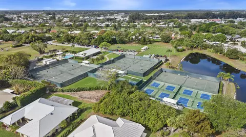 View/Area - 4176 SE Fairway Ct, Stuart, FL 34997 photo 10 of 20