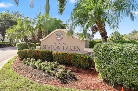 746 Center Lake St, Lehigh Acres, FL 33974