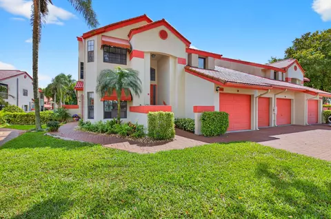 7685 Lexington Club Blvd #A, Delray Beach, FL 33446