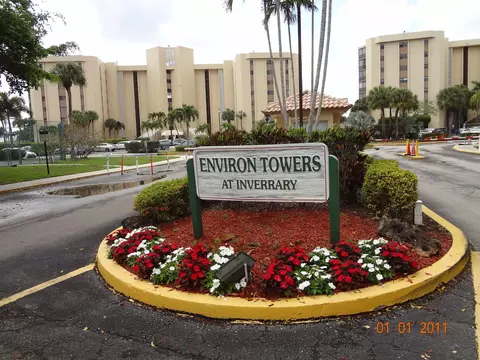7200 Radice Ct #302, Lauderhill, FL 33319