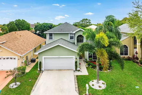 1030 Fairfax Cir W, Boynton Beach, FL 33436
