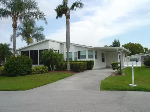 8532 Viburnum Ct, Port Saint Lucie, FL 34952