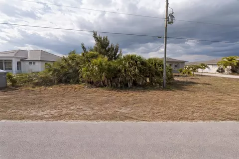 15060 Alsask Cir, Port Charlotte, FL 33981