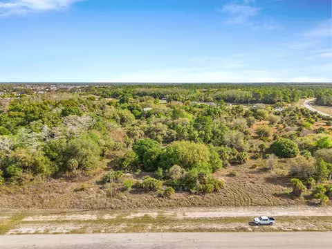 7400 NE Raintree Blvd, Labelle, FL 33935