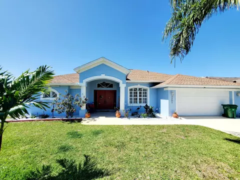 3285 SE Pinto St, Port Saint Lucie, FL 34984