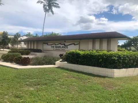 4504 NW 43rd Ter, Tamarac, FL 33319