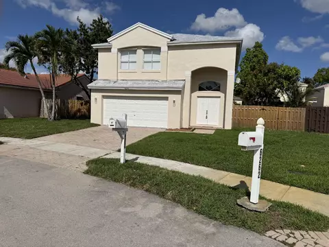 6256 Harbor Bnd, Margate, FL 33063