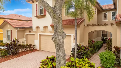 5755 NW 120th Ave, Coral Springs, FL 33076
