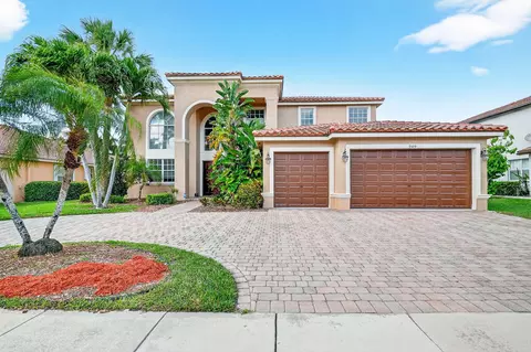 9599 Campi Dr, Lake Worth, FL 33467