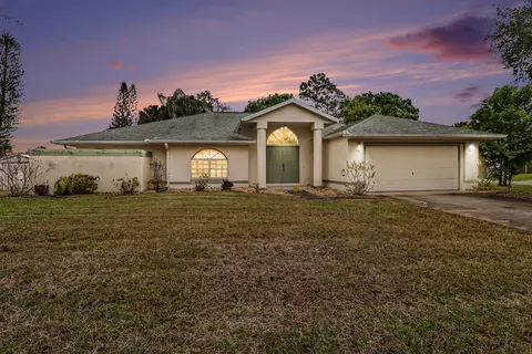 875 Gabriel Ave NE, Palm Bay, FL 32907