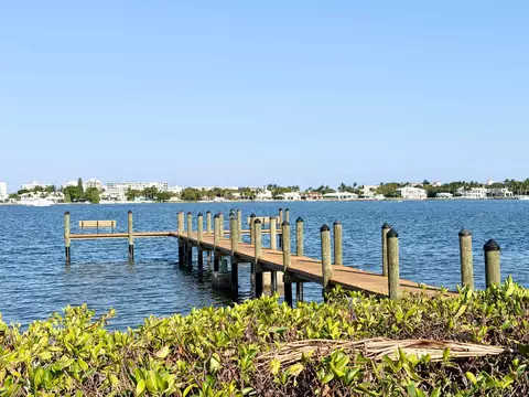 720 N Dixie Hwy #604, Lantana, FL 33462