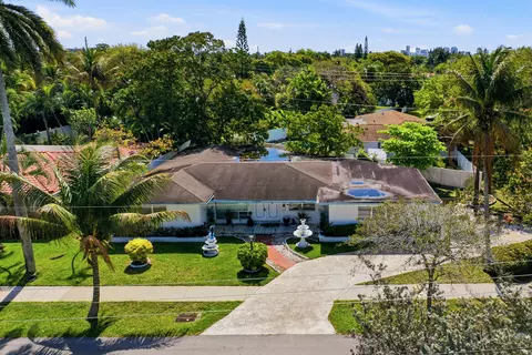2732 NW 9th Ter, Wilton Manors, FL 33311