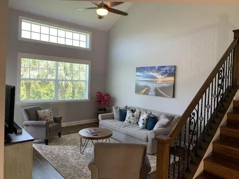 605 Mainsail Cir, Jupiter, FL 33477