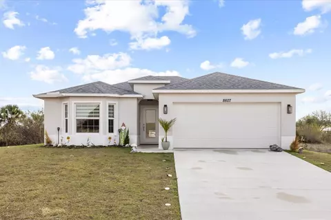 8607 SW 7th Ln, Okeechobee, FL 34974