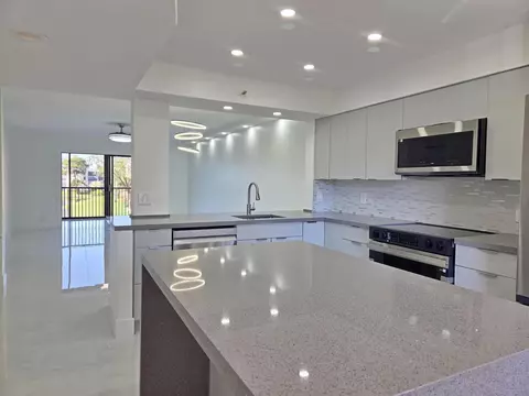 14460 Strathmore Ln #307, Delray Beach, FL 33446