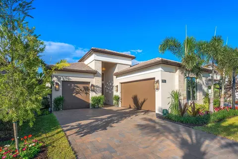 9374 Mountain Pne Grv, Boynton Beach, FL 33473