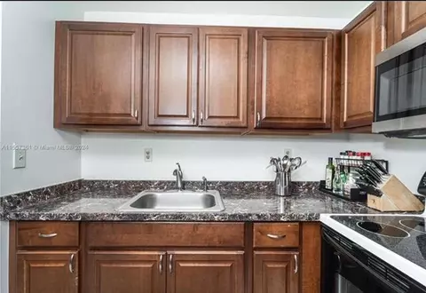 185 Normandy Ln #D, Delray Beach, FL 33445