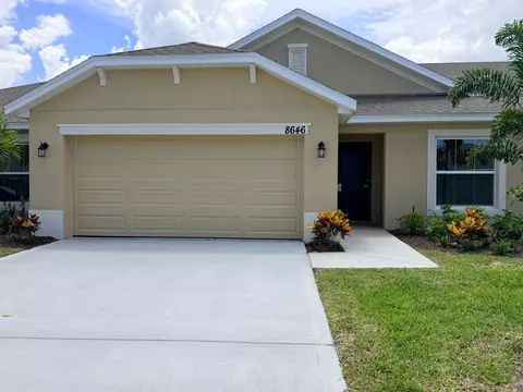 8646 Giovanni Ave, Fort Pierce, FL 34951