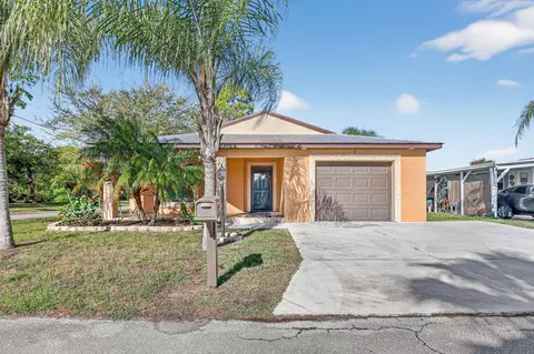 1 Cortez Ln, Port Saint Lucie, FL 34952