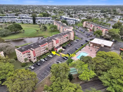 1020 Country Club Dr #104, Margate, FL 33063