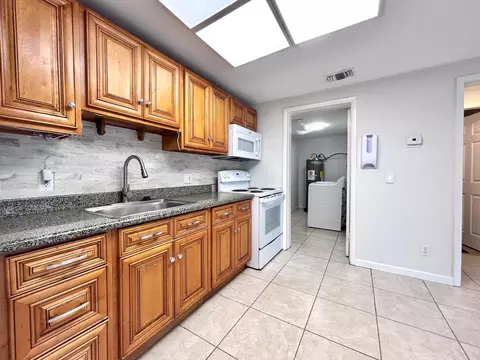 7168 Southgate Blvd #7168, Tamarac, FL 33321