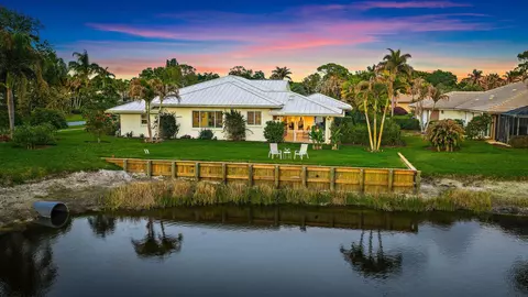 4528 SW Fenwick Ln, Palm City, FL 34990