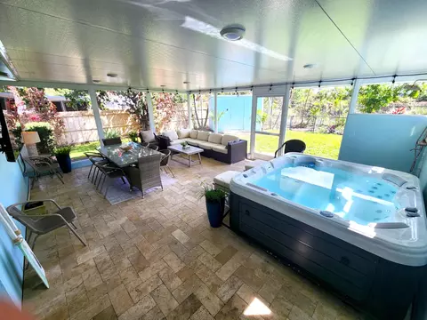 3546 Betty Ann Ct E, Palm Beach Gardens, FL 33403