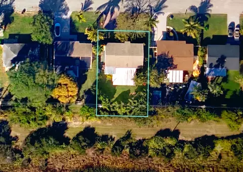 3546 Betty Ann Ct E, West Palm Beach, FL 33403
