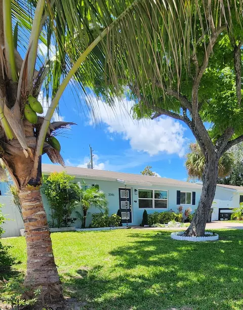 3546 Betty Ann Ct E, Palm Beach Gardens, FL 33403