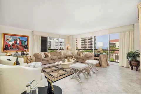 4100 N Ocean Dr #301, Singer Island, FL 33404