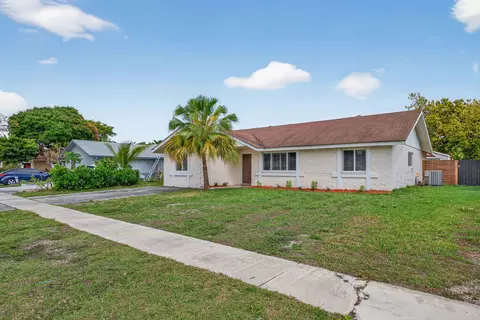 7521 SW 6th Ct, North Lauderdale, FL 33068