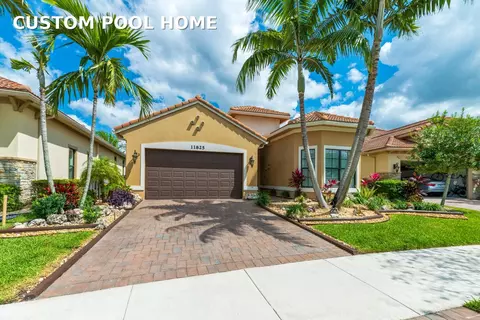 11825 N Kalmar Cir N, Parkland, FL 33076