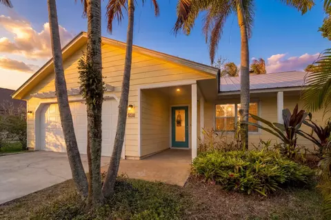 2280 SE Longhorn Ave, Port Saint Lucie, FL 34952