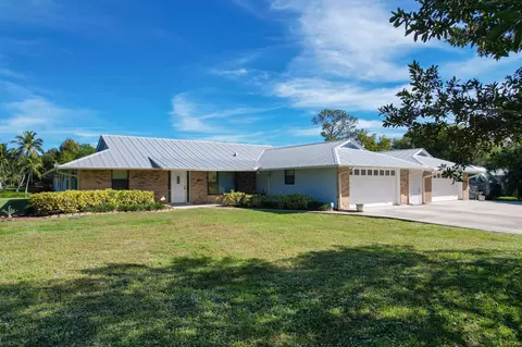 5609 SE Lamay Dr, Stuart, FL 34997
