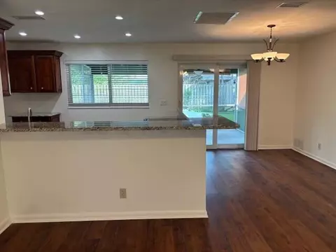 284 Cherry St, Palm Beach Gardens, FL 33410