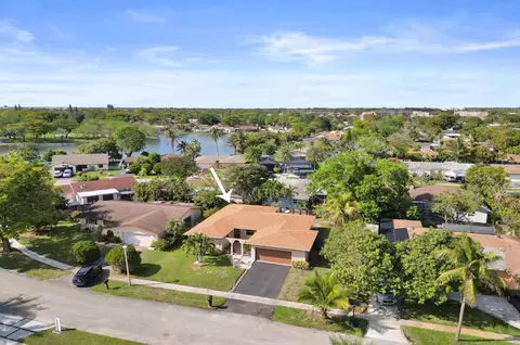 7901 NW 44th Ct, Lauderhill, FL 33351