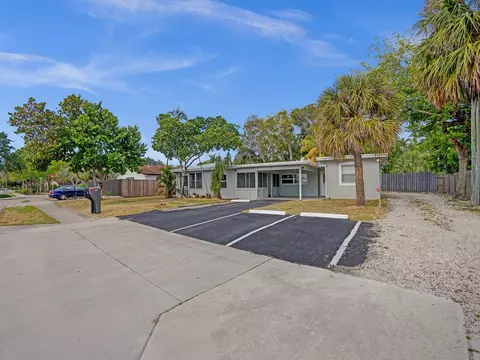 1206 NE 3rd Ave, Delray Beach, FL 33444