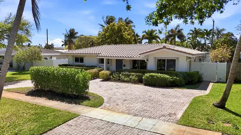 2140 NE 52nd Ct, Fort Lauderdale, FL 33308