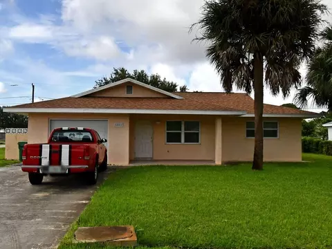 1501 SE Minorca, Port Saint Lucie, FL 34952