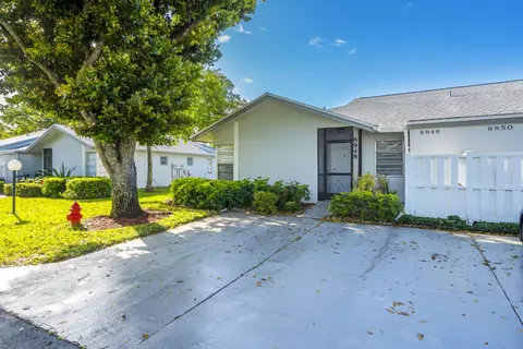 8948 Meadowlark Way, Boca Raton, FL 33496