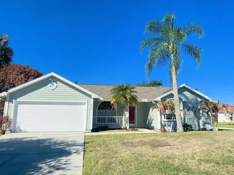 2242 SW Natema Rd, Port Saint Lucie, FL 34953