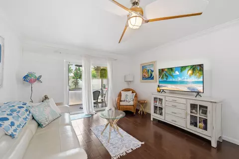 101 E Mcnab Rd #102, Pompano Beach, FL 33060
