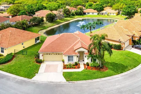 7033 Galleon Cv, Riviera Beach, FL 33418