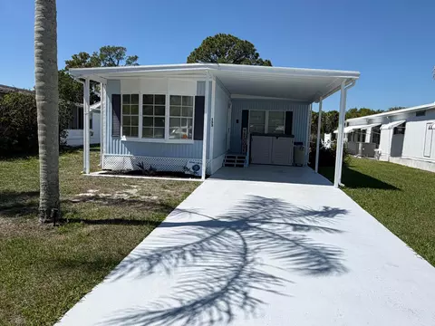 153 Camino Del Rio, Port Saint Lucie, FL 34952