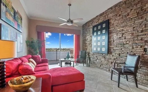 616 Clearwater Park Rd #LP4, West Palm Beach, FL 33401