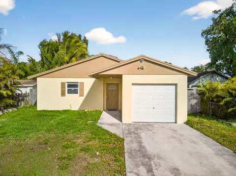 328 Jennings Ave, Greenacres, FL 33463