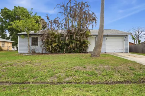 1809 SW Morelia Ln, Port Saint Lucie, FL 34953