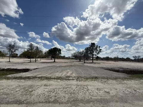 14416 NW 252nd St, Okeechobee, FL 34972