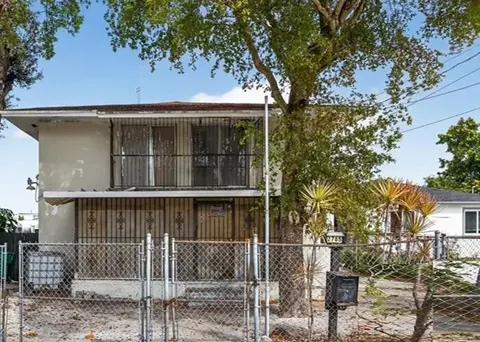 2765 NW 60th St, Miami, FL 33142